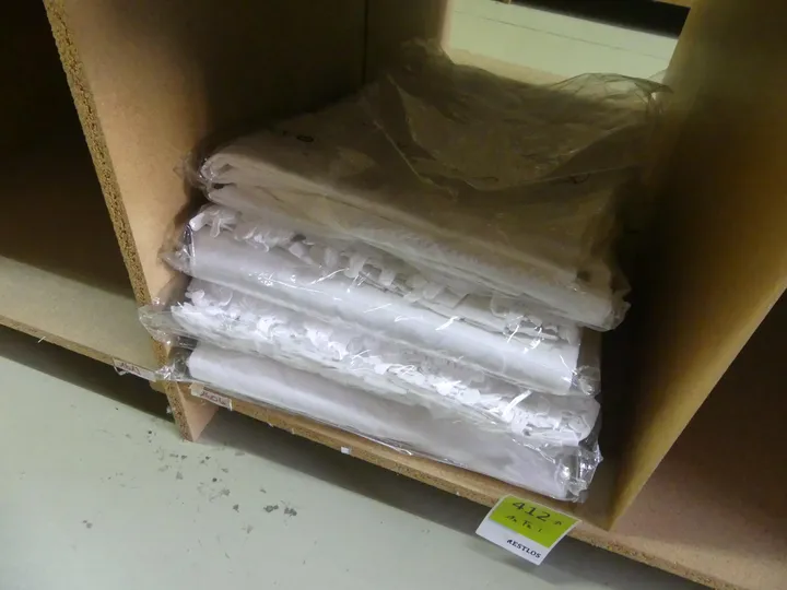 Posten Vorhänge Umfang: Fachinhalt